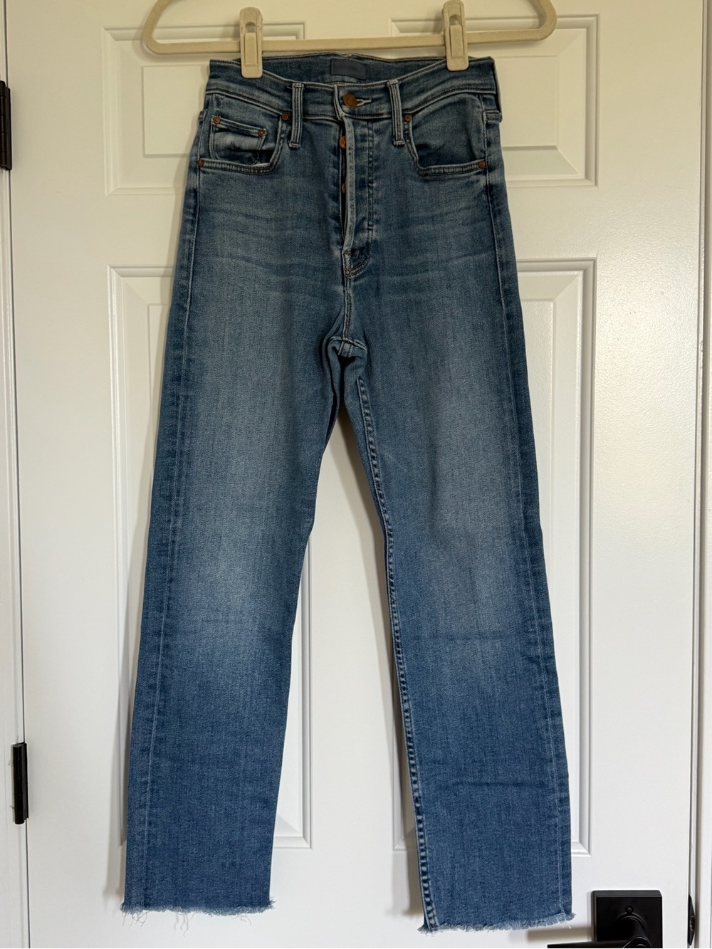 Mother The Tomcat Ankle Fray Jeans in Let’s Just Be Friends